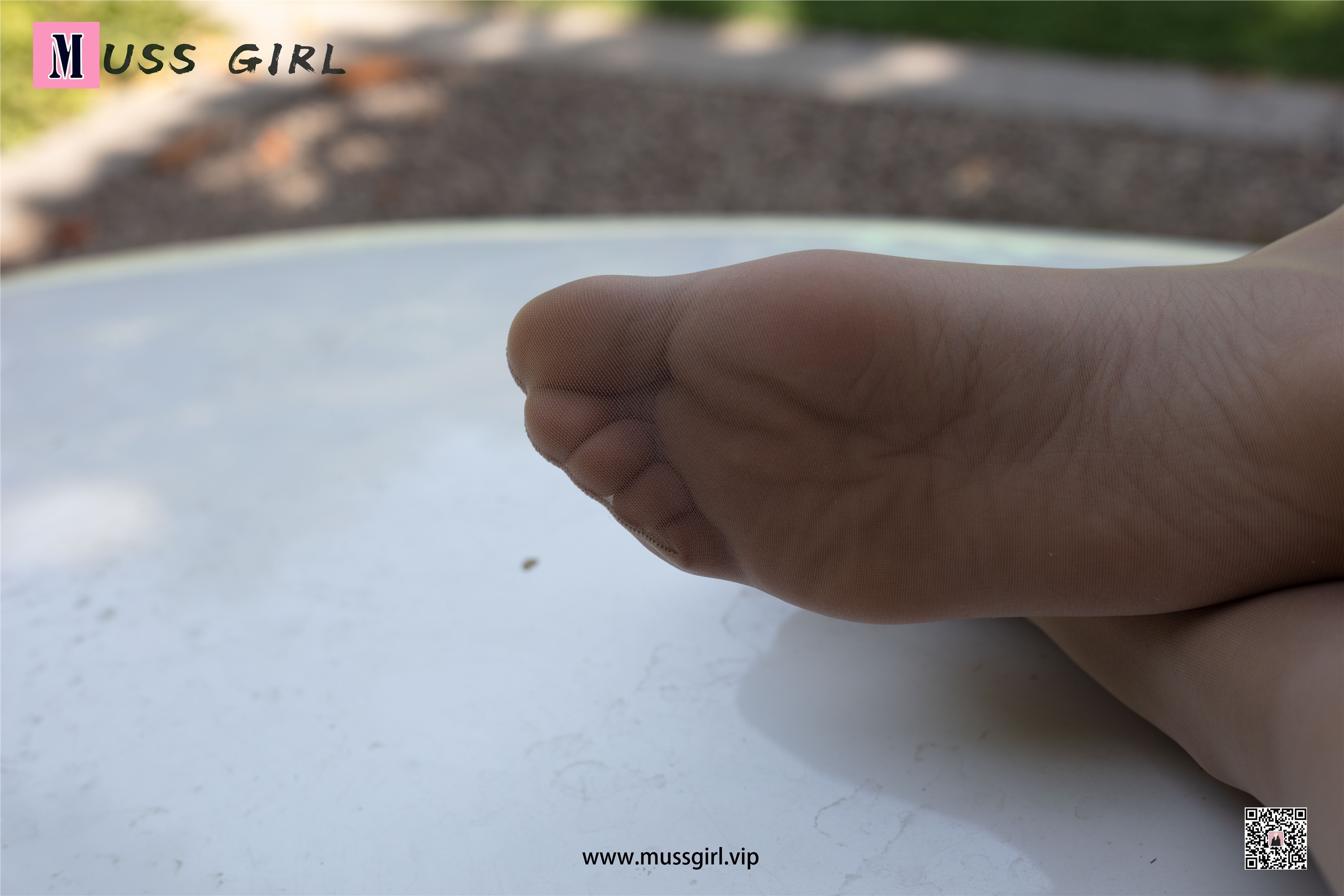 MussGirl慕丝女郎  NO.211 牛仔热裤肉丝美女